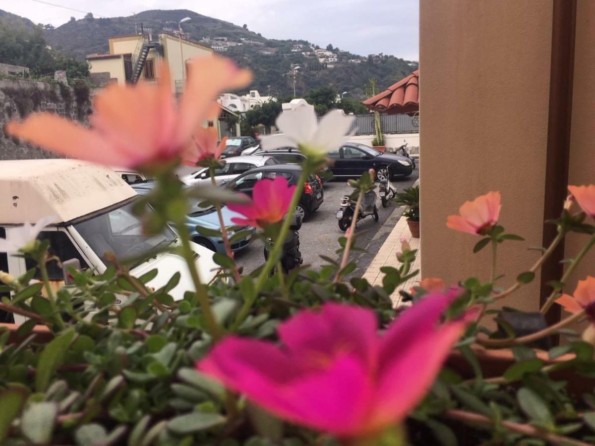 Casa Mafalda B&B Lipari  Zewnętrze zdjęcie